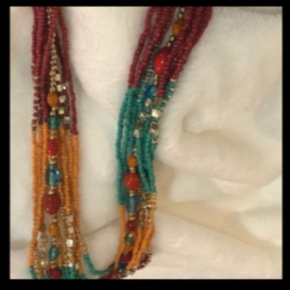 Multicolor Beaded Necklace - Picture 3 of 6